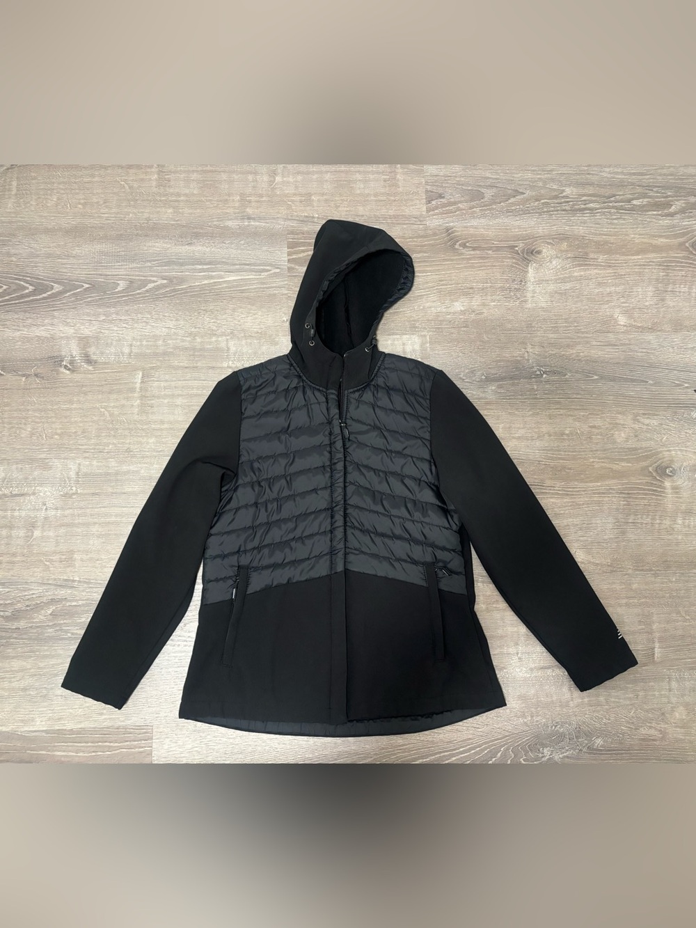 New Balance black full-zip jacket Women’s Size M